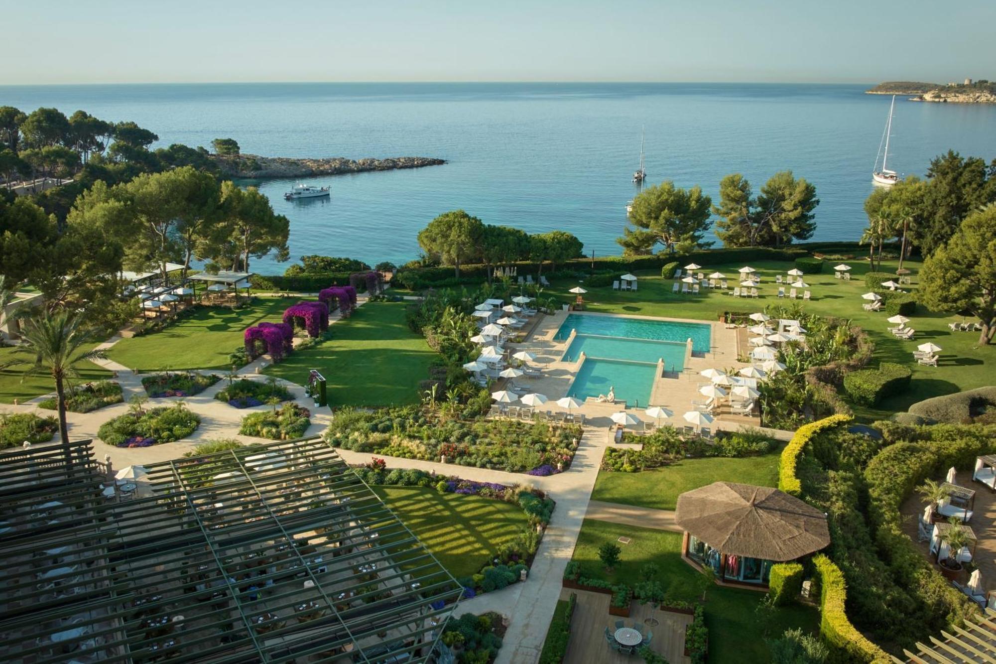 The St. Regis Mardavall Mallorca Resort Пальманова Екстер'єр фото