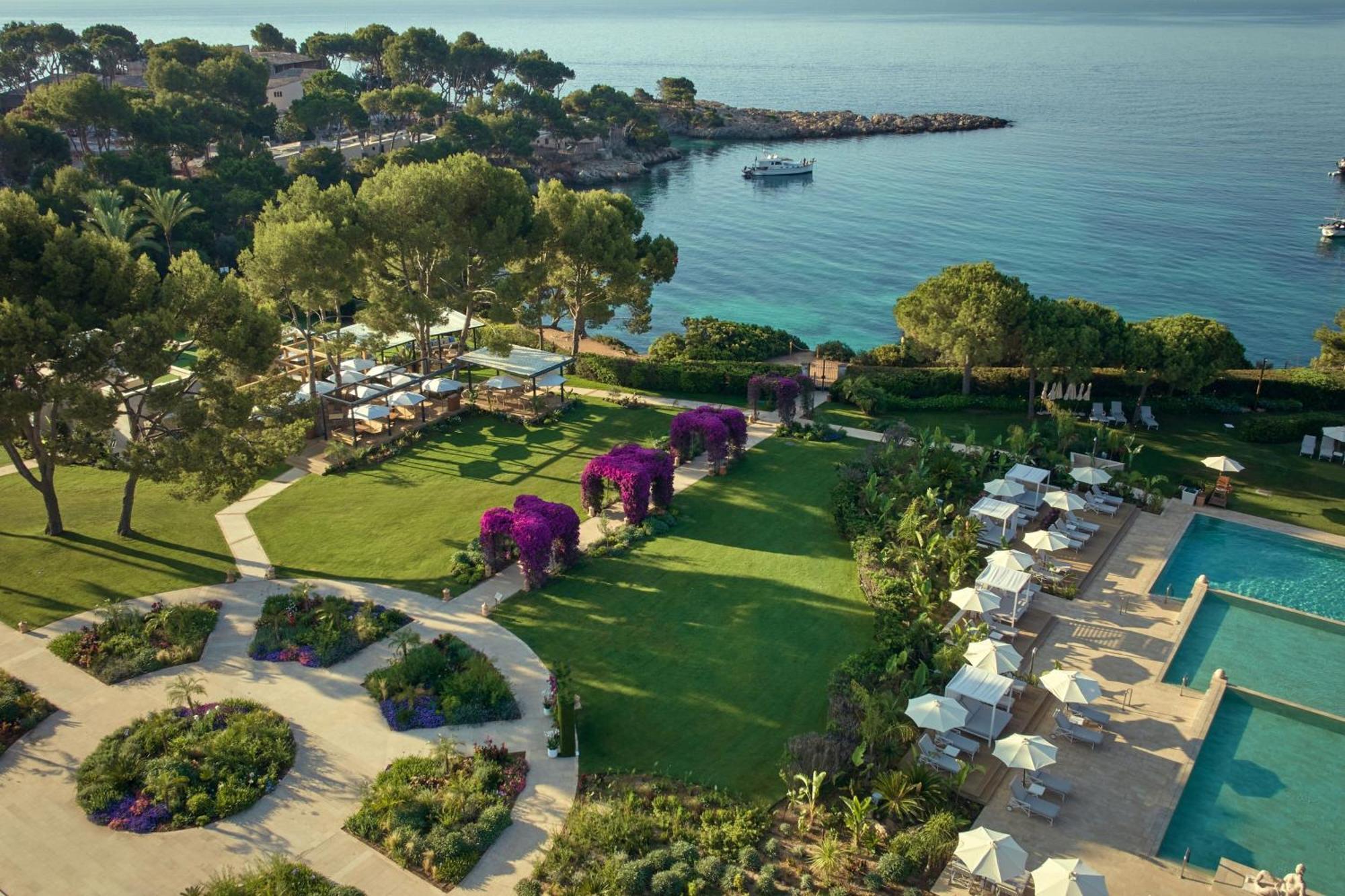 The St. Regis Mardavall Mallorca Resort Пальманова Екстер'єр фото