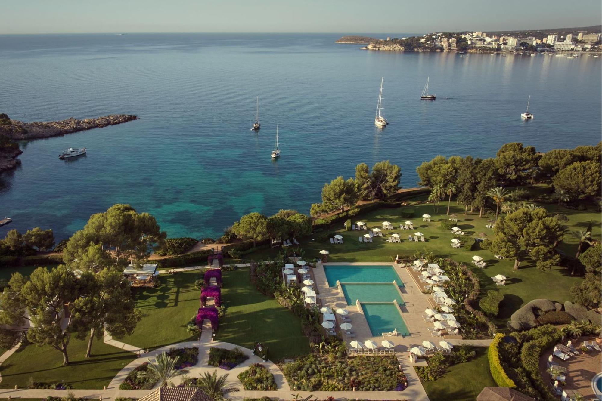 The St. Regis Mardavall Mallorca Resort Пальманова Екстер'єр фото